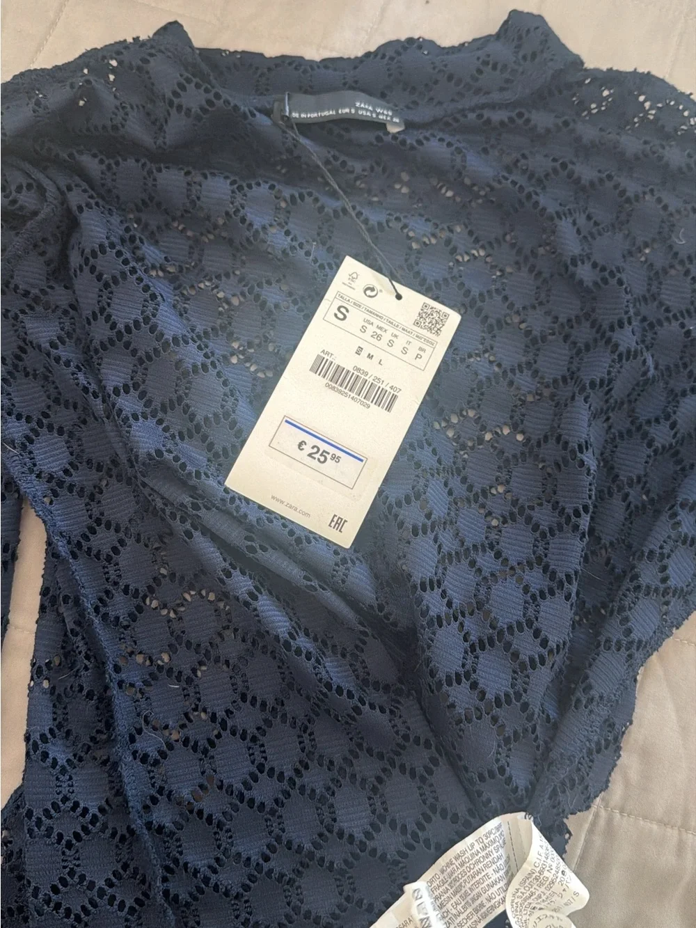▪️NWT Zara Navy Eyelet ▪️